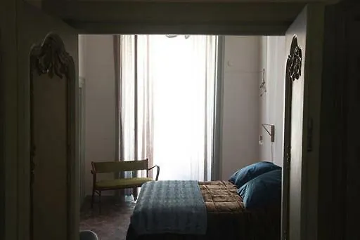 Pal Art Rooms & Suite Palermo 0*,